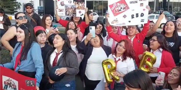  RBD en Guadalajara: Fans de Rebelde acampan afuera del Estadio 3 de Marzo para conseguir boletos