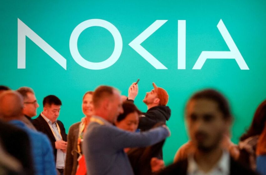  Nokia cambia su clásico logotipo para señalar un cambio de estrategia