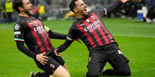  Champions League: Milan vuelve a someter al Napoli; ahora en la Liga de Campeones
